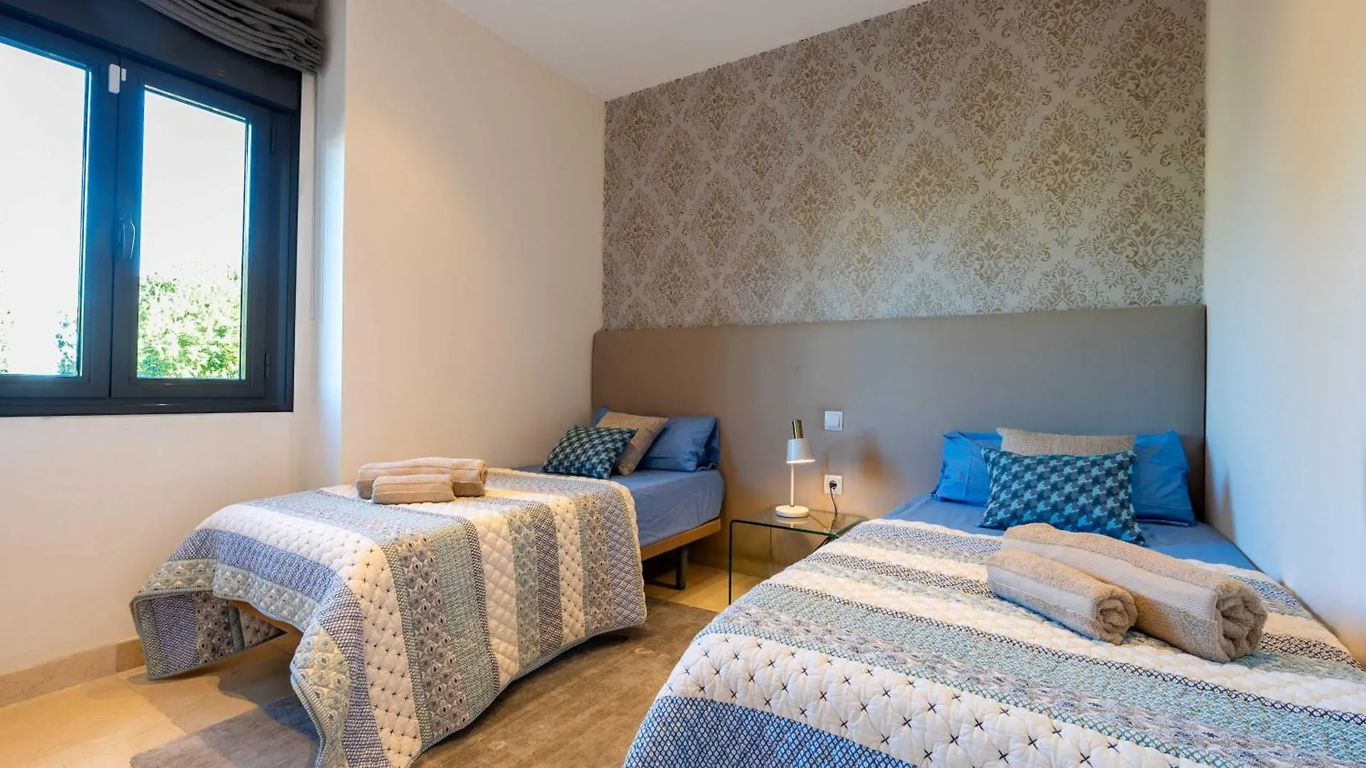 Apartament Luxury Escape - Los Flamingos Golf Retreat Estepona Hiszpania